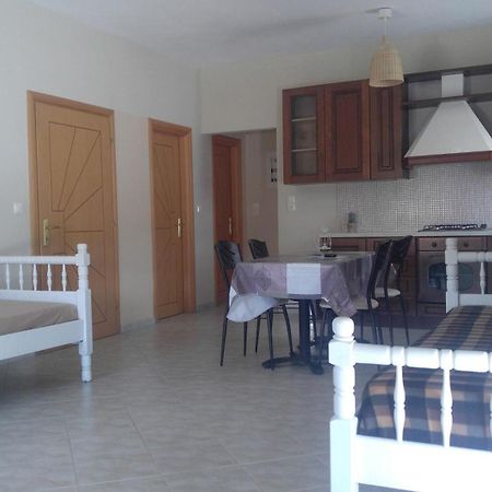 Avantis Apartments Perivolia  Phòng bức ảnh